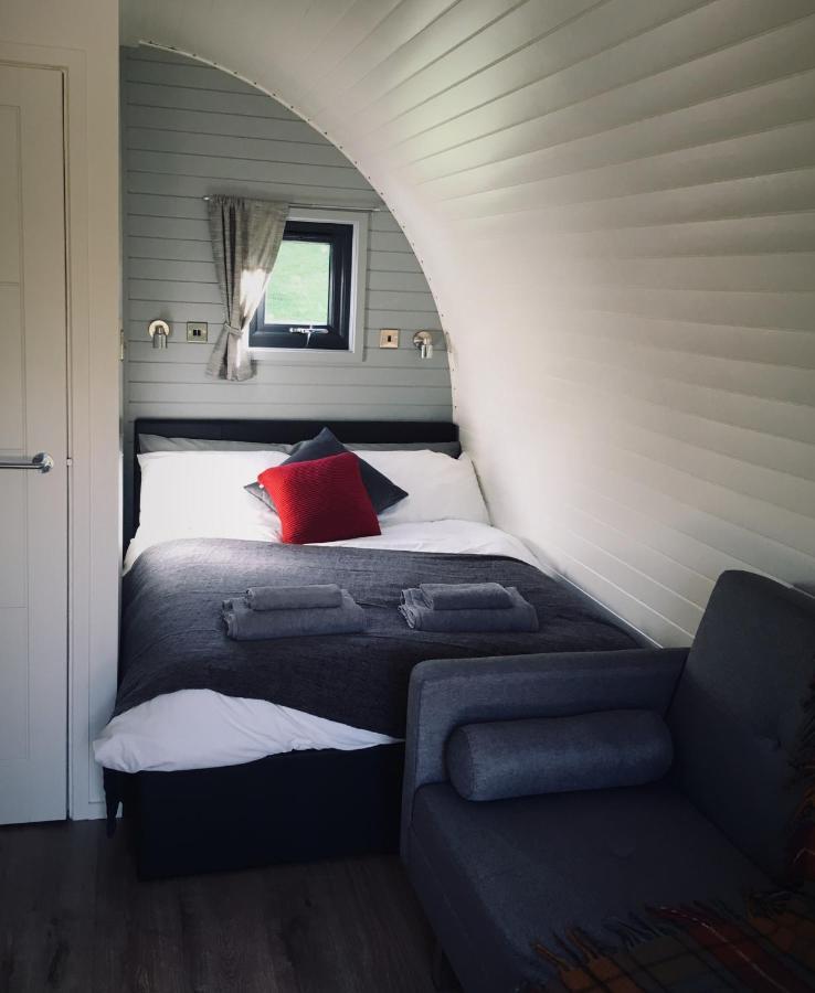 Hotel Tomatin Glamping Pods Inverness Exterior foto